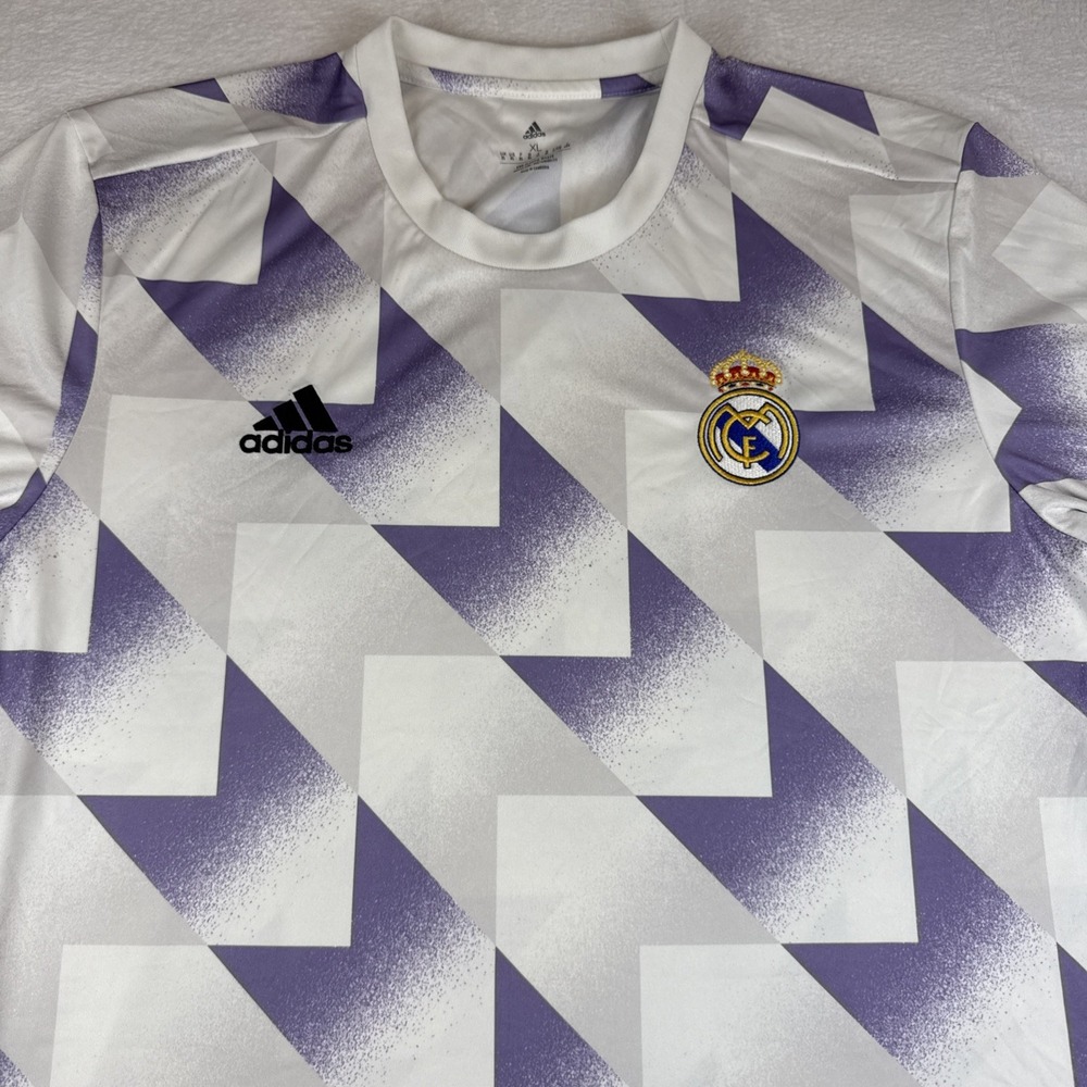Real Madrid Jersey Home Football Shirt 2022 2023 Adidas White Men Size XL